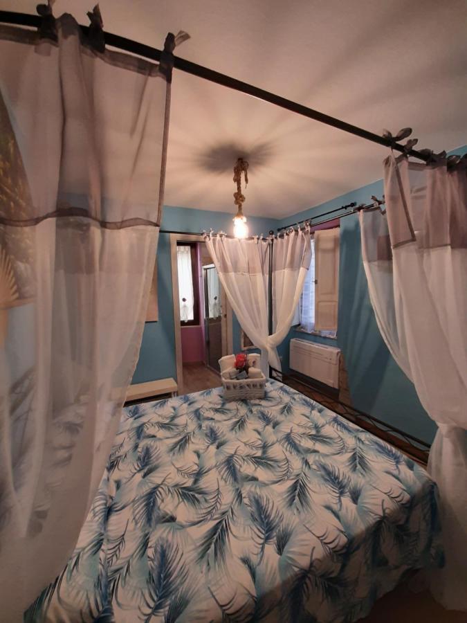 Casa Graci Hotel Bosa Ngoại thất bức ảnh