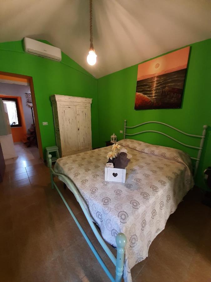 Casa Graci Hotel Bosa Ngoại thất bức ảnh