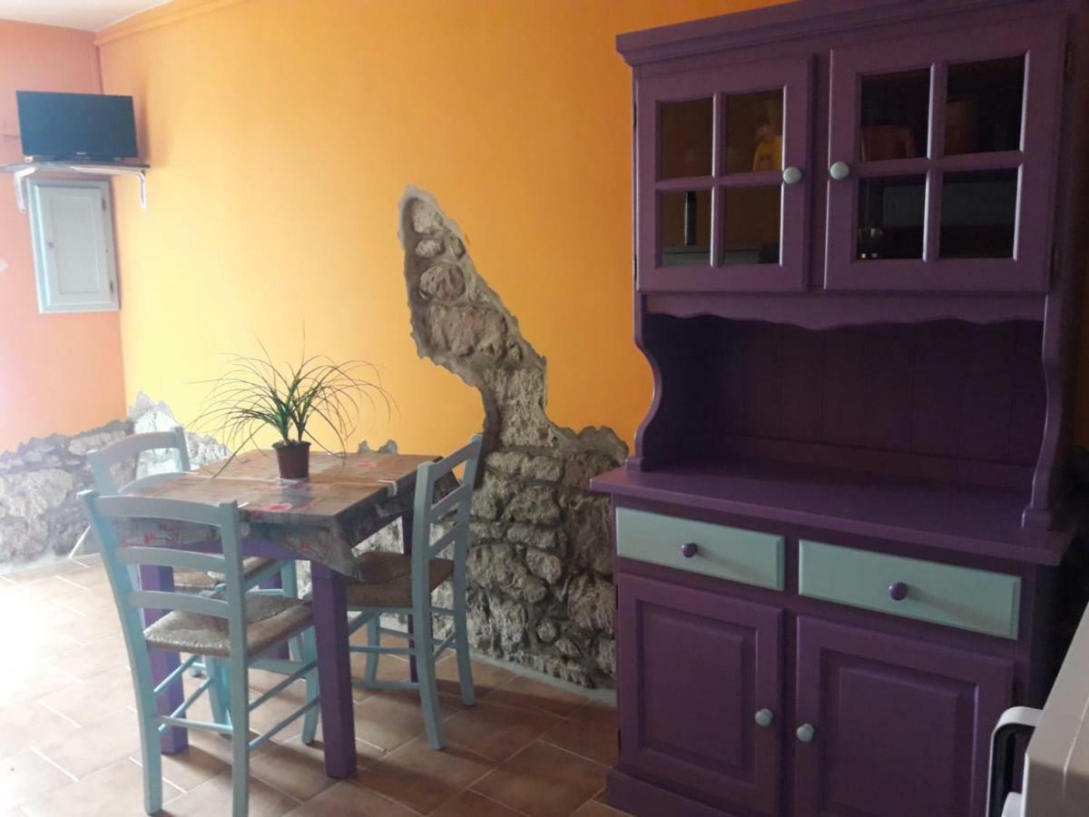 Casa Graci Hotel Bosa Ngoại thất bức ảnh